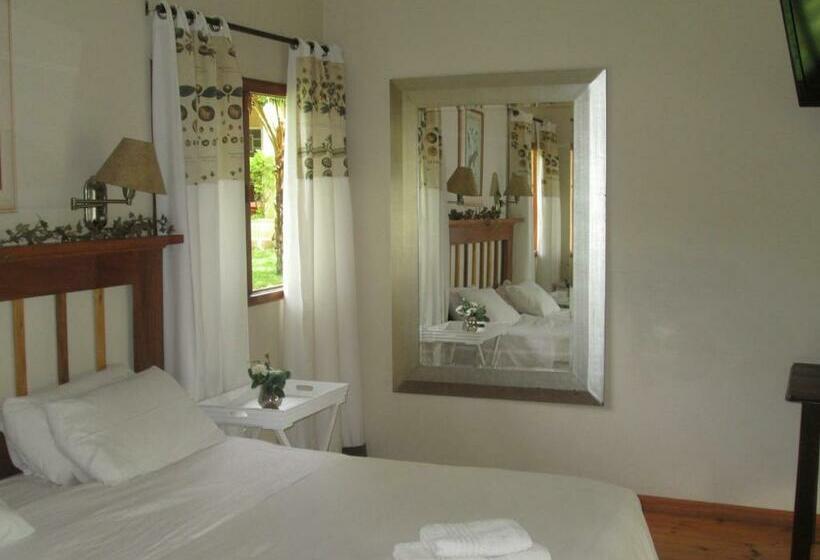 اتاق لوکس با چشم‌انداز باغ, Almar View Guest House