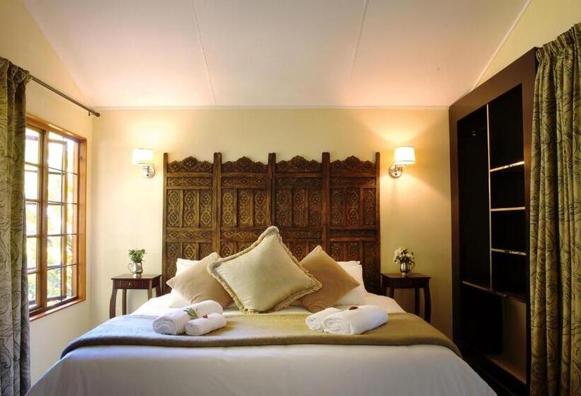 اتاق لوکس با چشم‌انداز باغ, Almar View Guest House