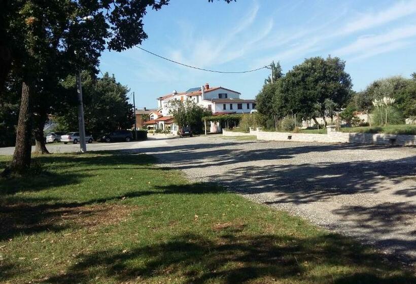 Номер Стандарт, Villa Betiga