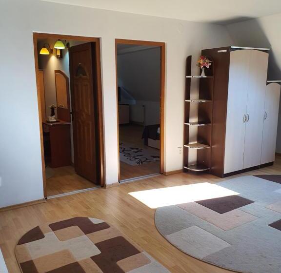 Люкс 2 Спальни, Pension Casa Vero