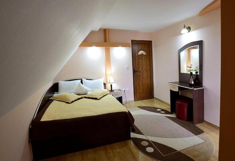 Люкс 2 Спальни, Pension Casa Vero