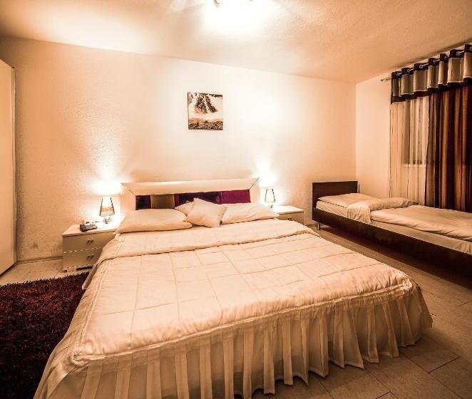 اتاق استاندارد سه نفره, Guest House Slavica