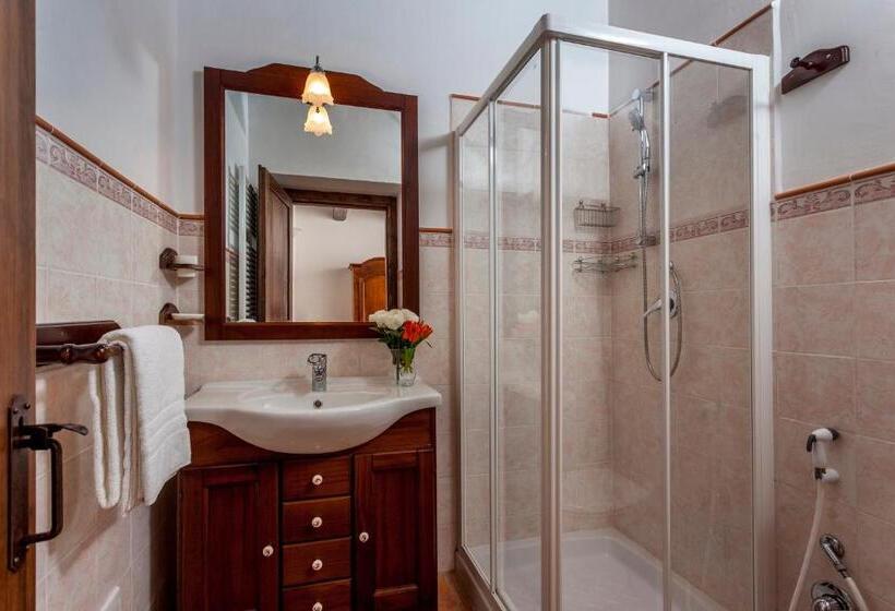 Апартаменты 1 Спальня Вид на Бассейн, Agriturismo Tre Querce