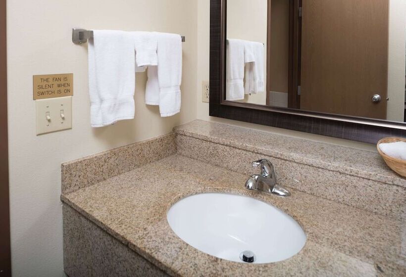 Люкс Повышенной Комфортности, Americinn By Wyndham Valley City  Conference Center