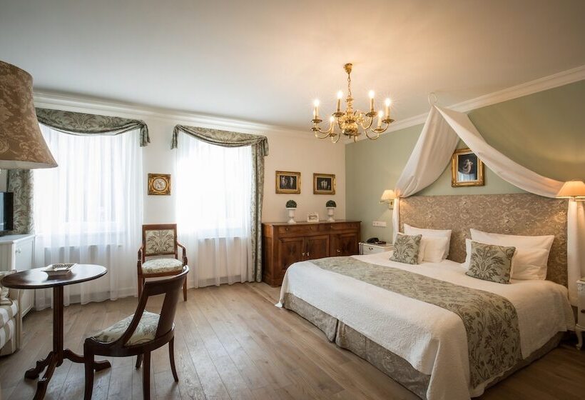 Номер Deluxe, Belle Epoque