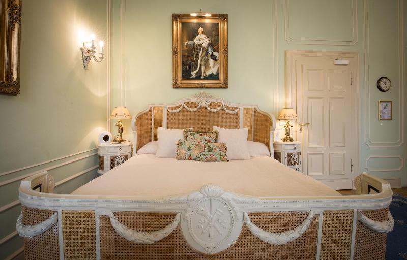 Номер Deluxe, Belle Epoque