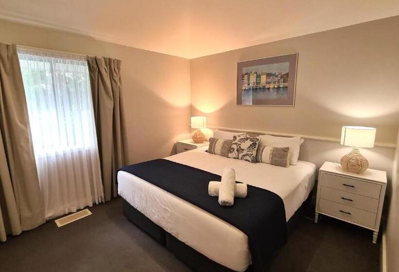 Вилла 1 Спальня, Stay At Raffertys Resort
