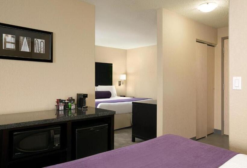 Suite Familiar, Days Inn By Wyndham Regina