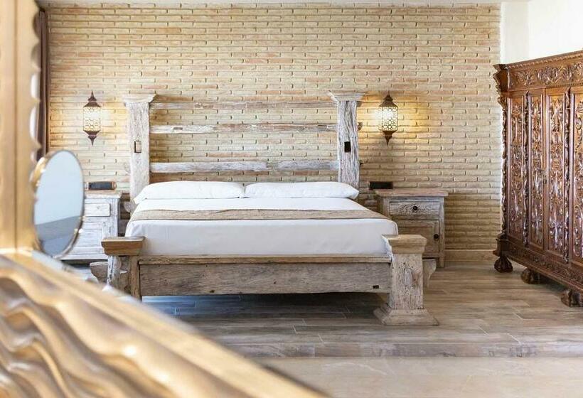 سوئیت جونیور با چشم‌انداز باغ, El Cortijo De Zahara By Qhotels