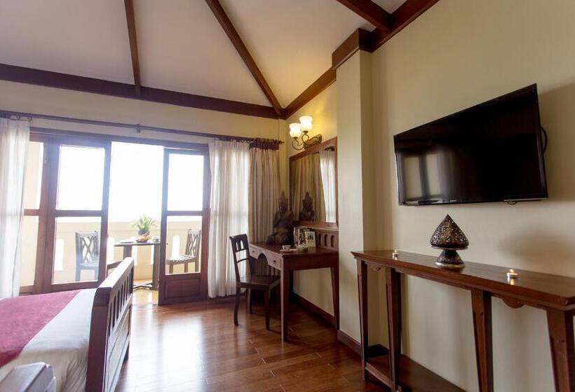 Номер Deluxe, Royal Angkor Resort & Spa