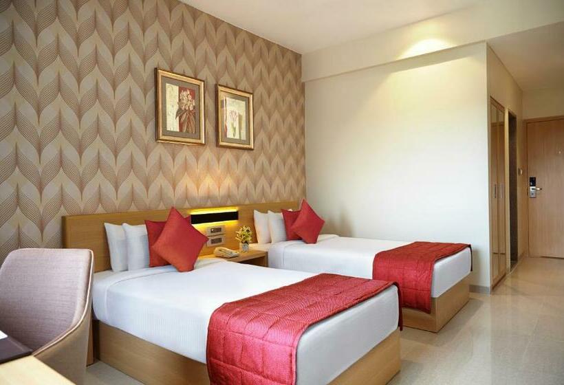 Номер Deluxe, Click Hotel, Junagadh