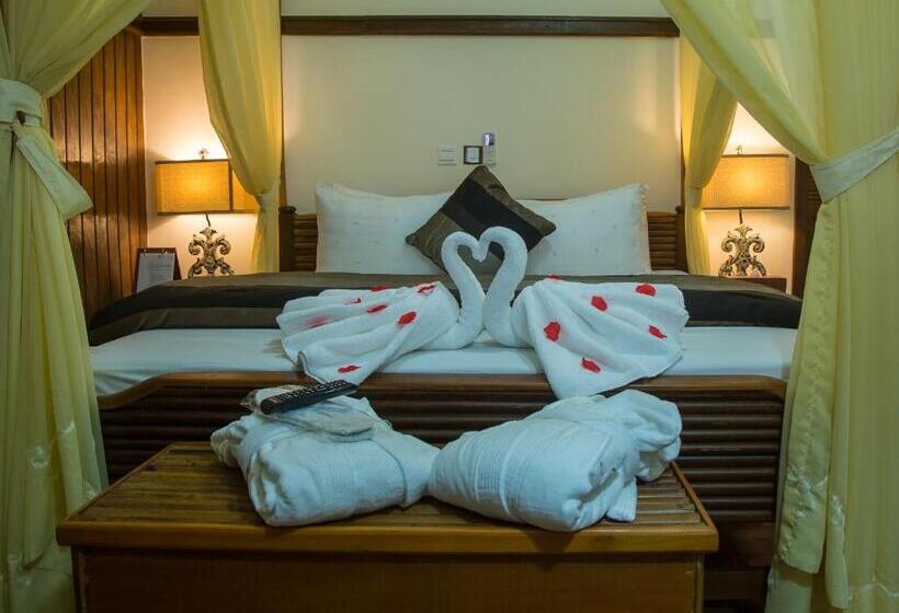 Президентский Люкс, Maaha Beach Resort