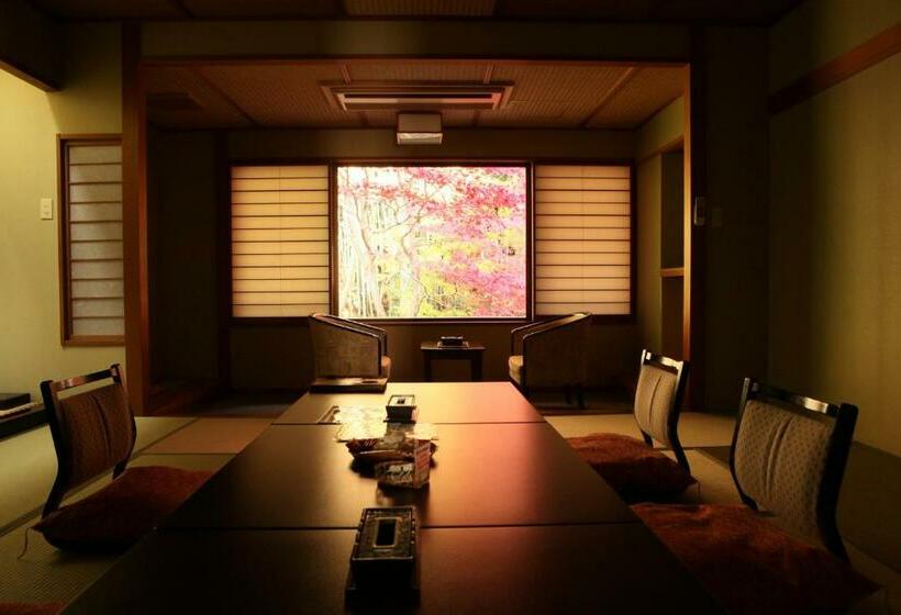 Номер Superior, Yumotokan