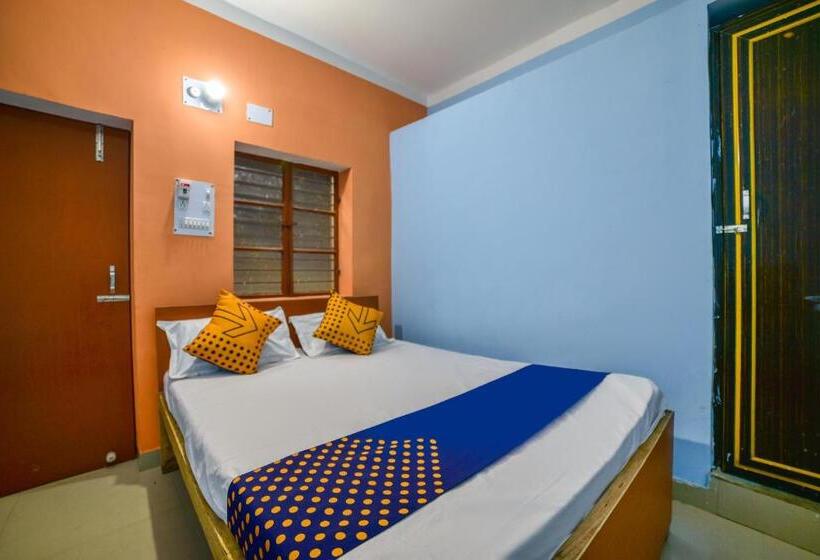 اتاق استاندارد, Spot On Shashi Prabha Palace