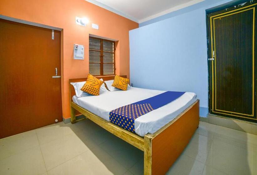 اتاق استاندارد, Spot On Shashi Prabha Palace
