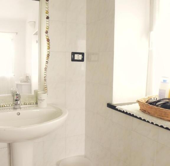 Номер Стандарт, B&b I Glicini