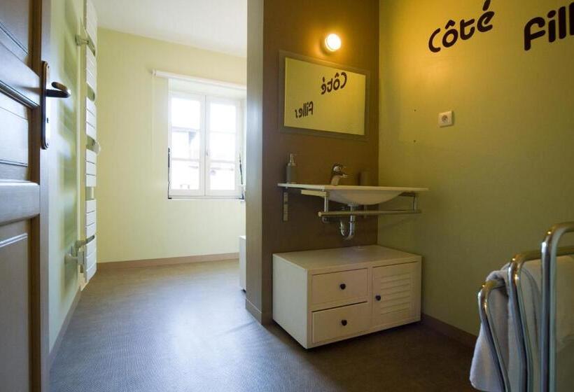 Семейный Номер, B&b La Cerisaie