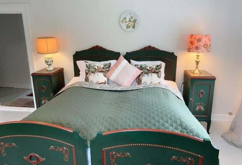 스탠다드 룸, øbjerggaard Bedrooms