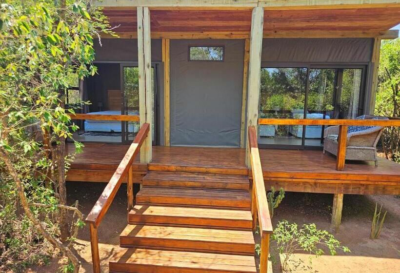 Семейный Номер, Kingfisher Creek Safari Lodge