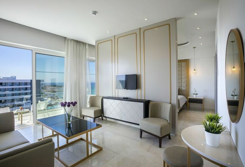 Family Suite, Constantinos The Great Beach