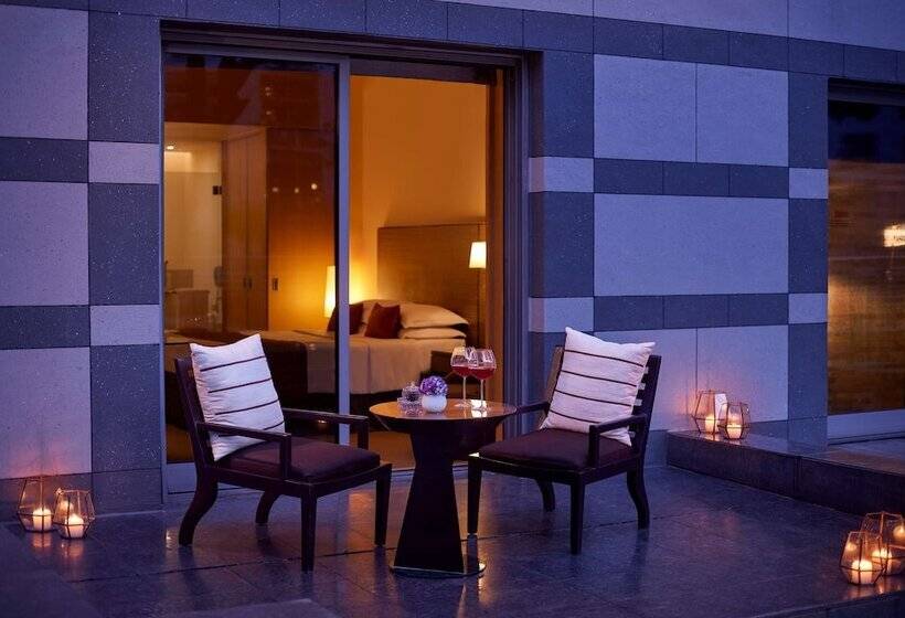 سوییت, Grand Hyatt Mumbai Hotel And Residences