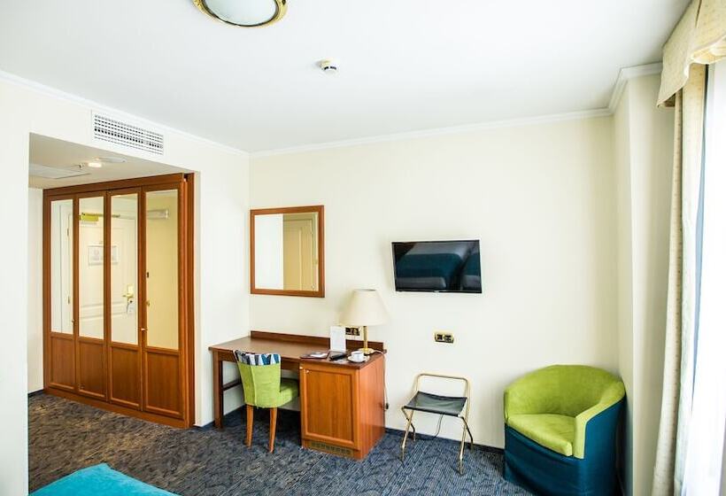 标准间, Hestia Hotel Jugend