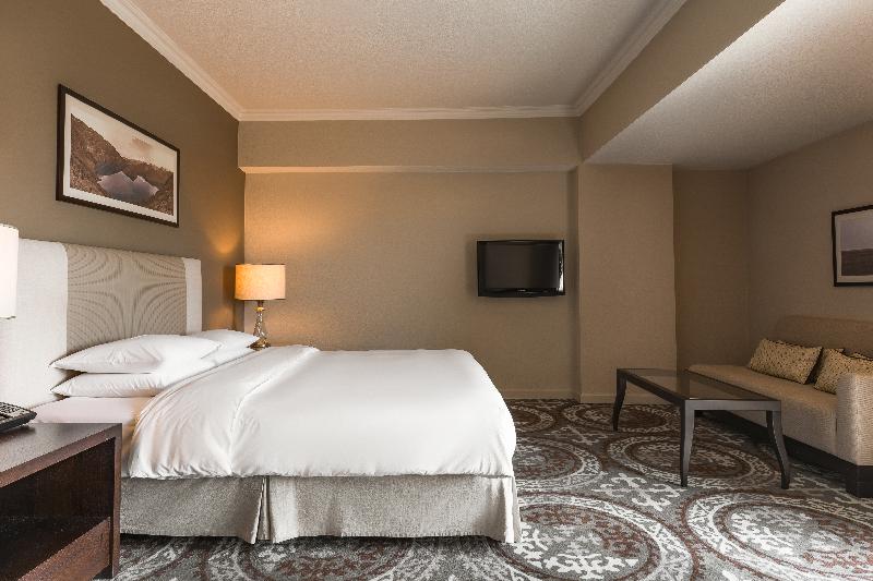 اتاق لوکس با تخت بزرگ, Hyatt Regency Bishkek
