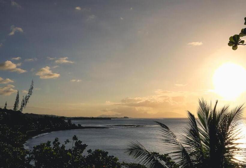 سوییت با چشم‌انداز دریا, Le Tahiti By Pearl Resorts