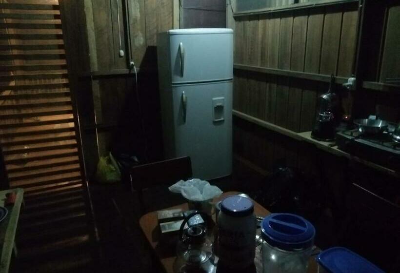 اتاق استاندارد یک نفره, Don Jaime   Hostel
