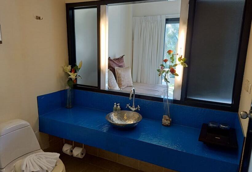 سوییت جونیور, Amarin Samui Hotel   Sha Plus Certified