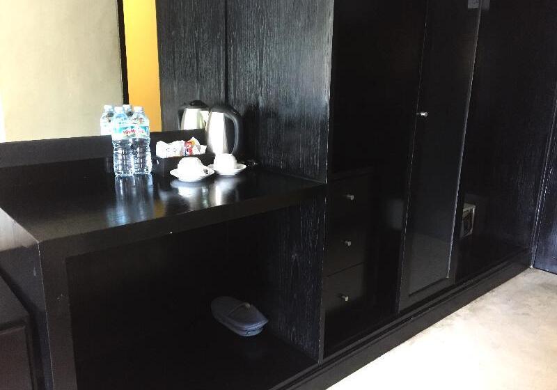 اتاق لوکس سه تخته, Amarin Samui Hotel   Sha Plus Certified
