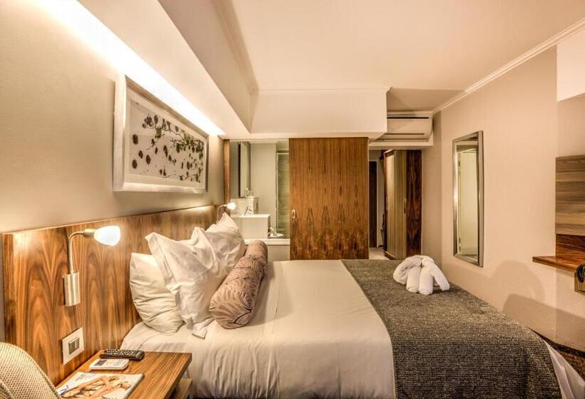 Номер Стандарт, City Lodge Hotel Bloemfontein