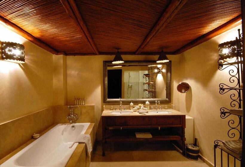اتاق لوکس, La Villa Des Orangers   Relais & Châteaux