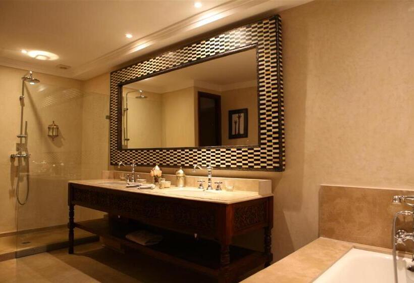 سوییت دوبلکس, La Villa Des Orangers   Relais & Châteaux