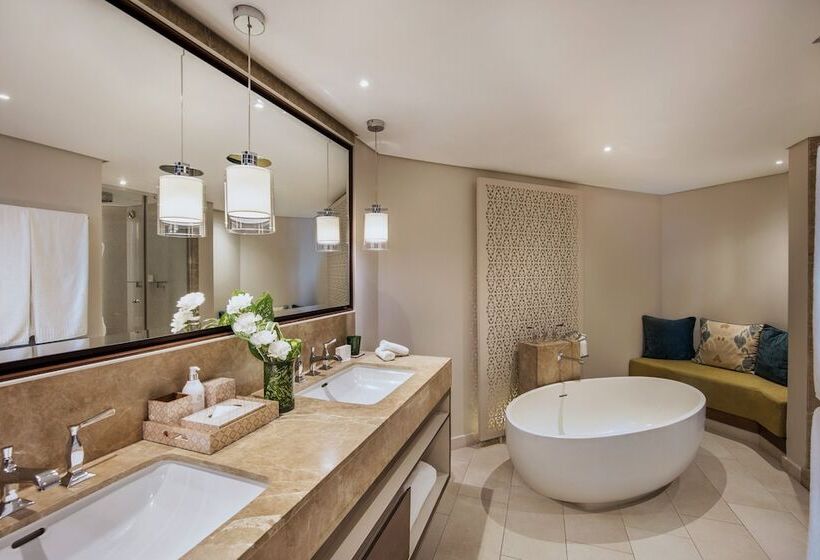 سوییت, Royal Palm Beachcomber Luxury