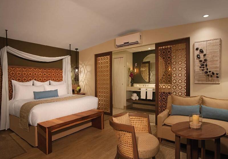 بانگلوی استاندارد, Secrets Papagayo All Inclusive   Adults Only