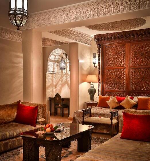 سوئیت رویال, Riad Kniza