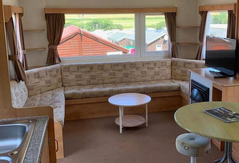 Мобильный Дом, Fishguard Holiday Park