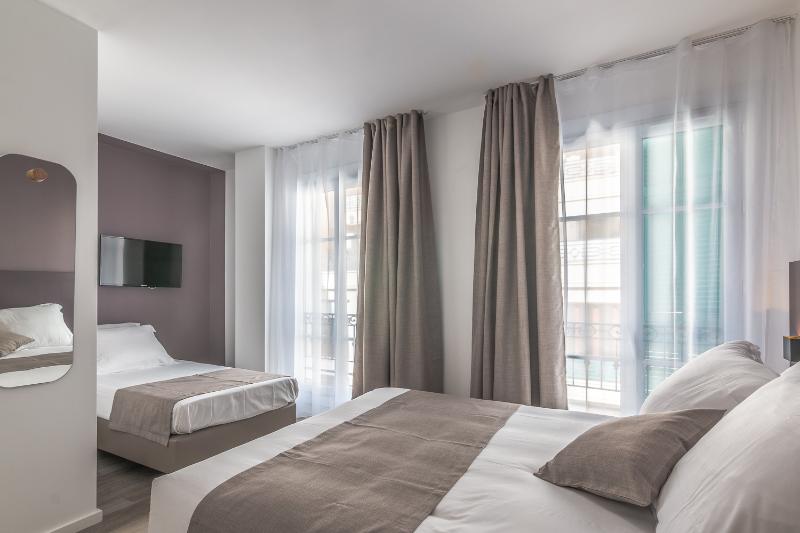 컴포트 트리플 룸, Hôtel Alcôve Nice