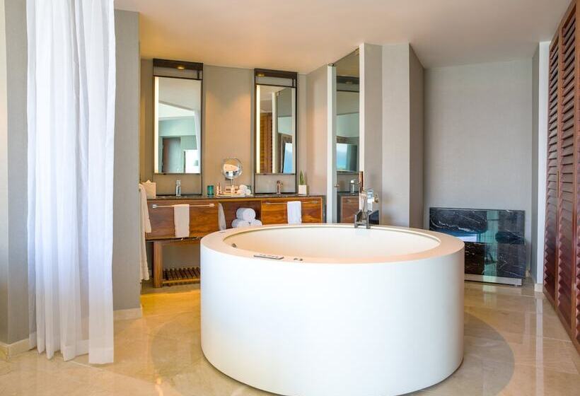 Suite, Live Aqua Beach Resort Cancun