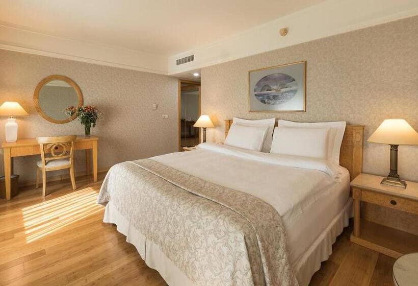 Suite Queen Bed, Zorlu Grand Hotel Trabzon