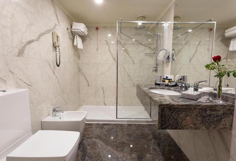Suite Queen Bed, Zorlu Grand Hotel Trabzon
