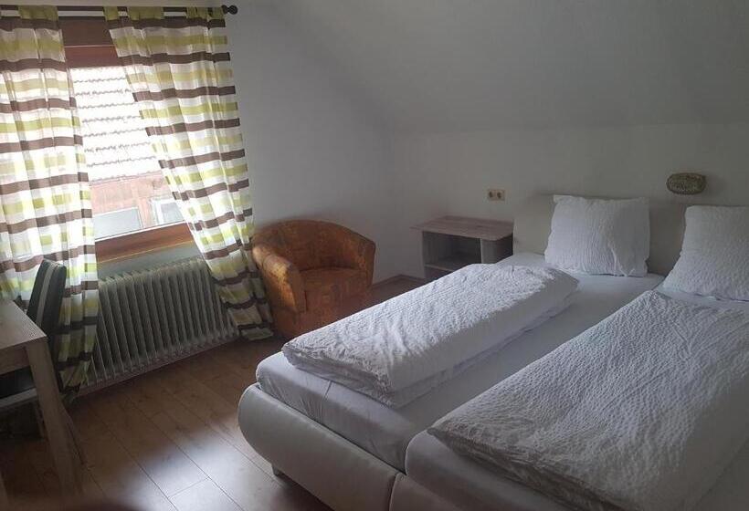Quarto Estandar Banheiro Compartilhado, Gasthaus Zur Stadt Triberg