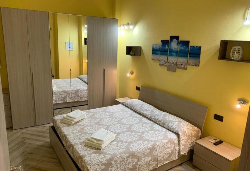 اتاق استاندارد با سرویس بهداشتی مشترک, Paradise Home