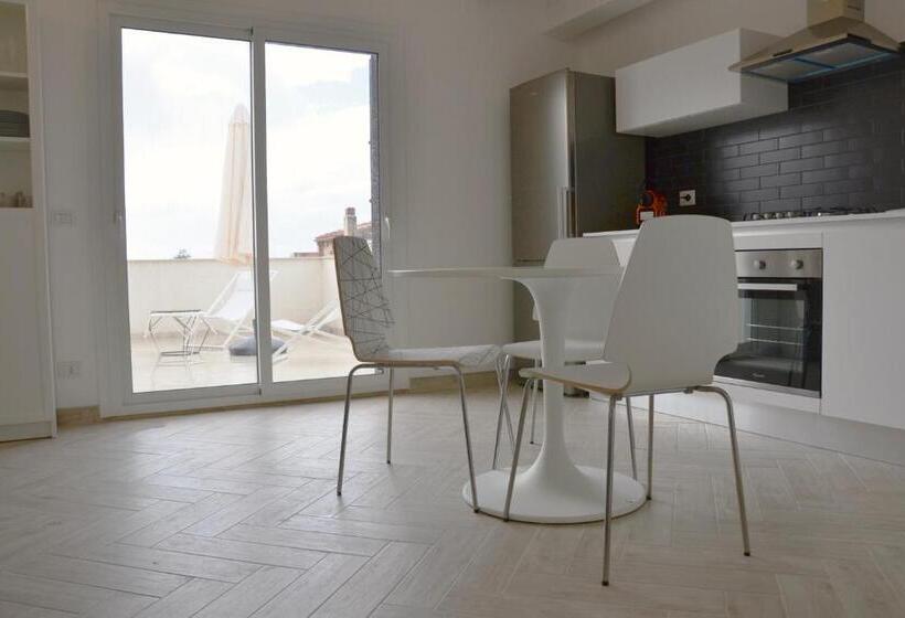 1 Bedroom Penthouse Apartment, Donnalucata Ospitalità Diffusa