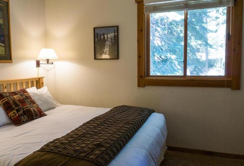 Apartamento 2 Dormitórios, Ski Trails 4024
