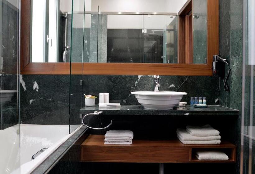 小型套房, Athenaeum Eridanus Luxury
