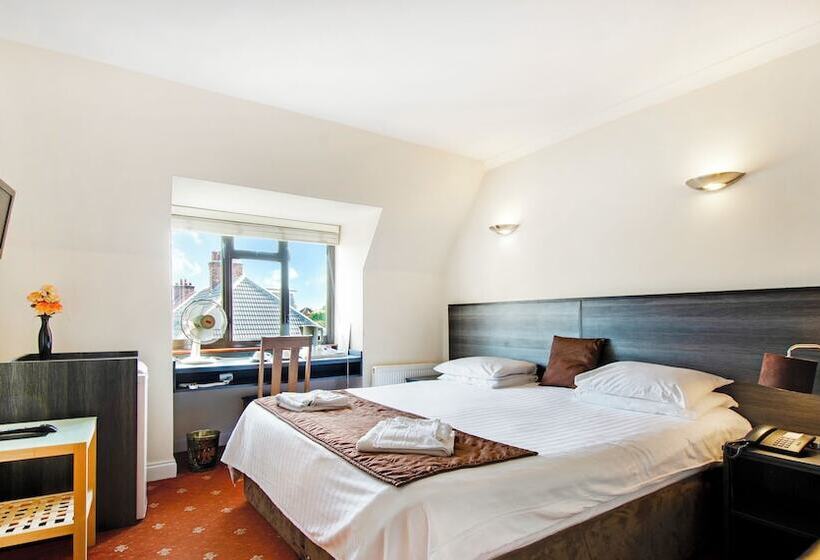 Номер Deluxe, The Brent Hotel   London   Wembley