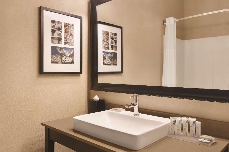 Люкс Кровать Кинг, Country Inn & Suites By Radisson, Albert Lea, Mn