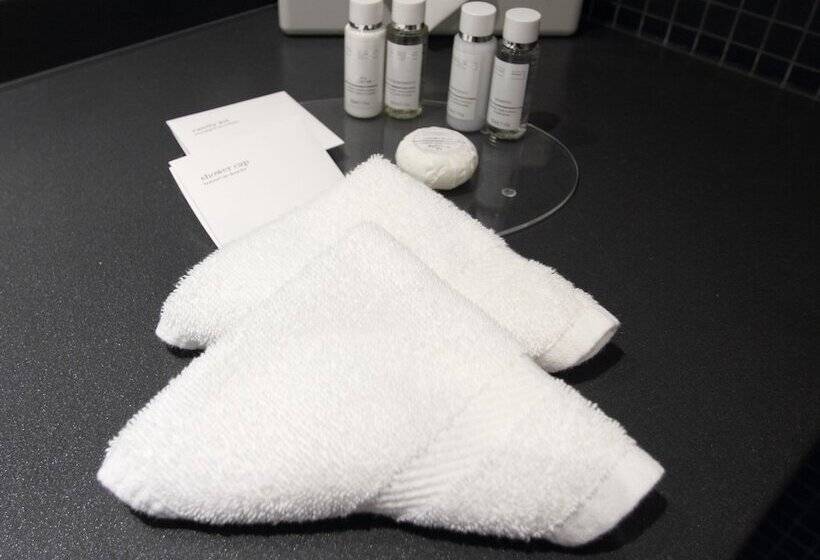 Номер Стандарт 2 Двуспальные Кровати, Crowne Plaza London   Docklands, An Ihg